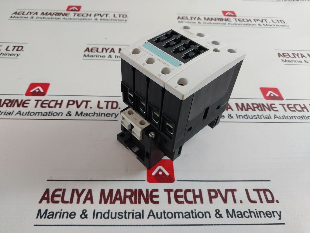 Siemens 3Rt1535-1Ap60 Power Contactor 55A 600V