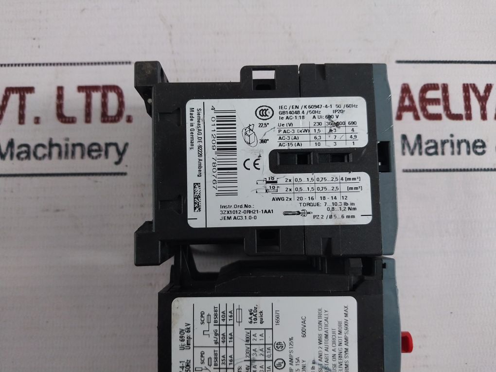 Siemens 3Rt2015-1Ap01 Power Contactor 230V