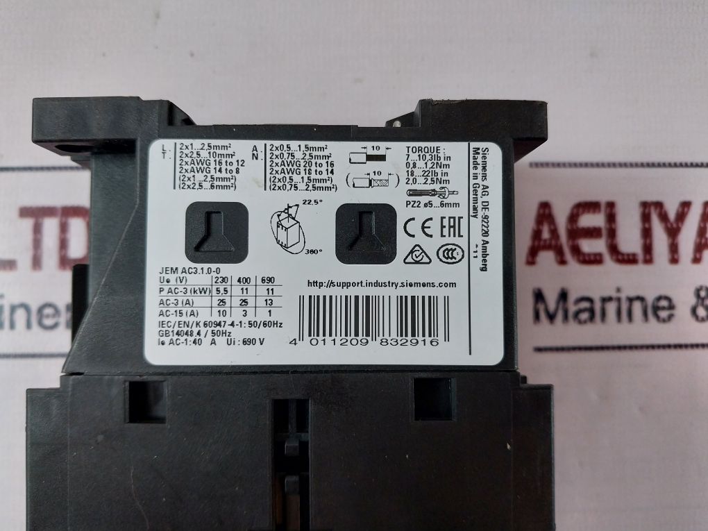 Siemens 3Rt20261Ag20 Contactor 110V 50/60Hz 35A 600 Vac