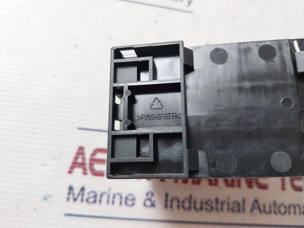 Siemens 3Rv1011-0Ga15 Circuit Breaker