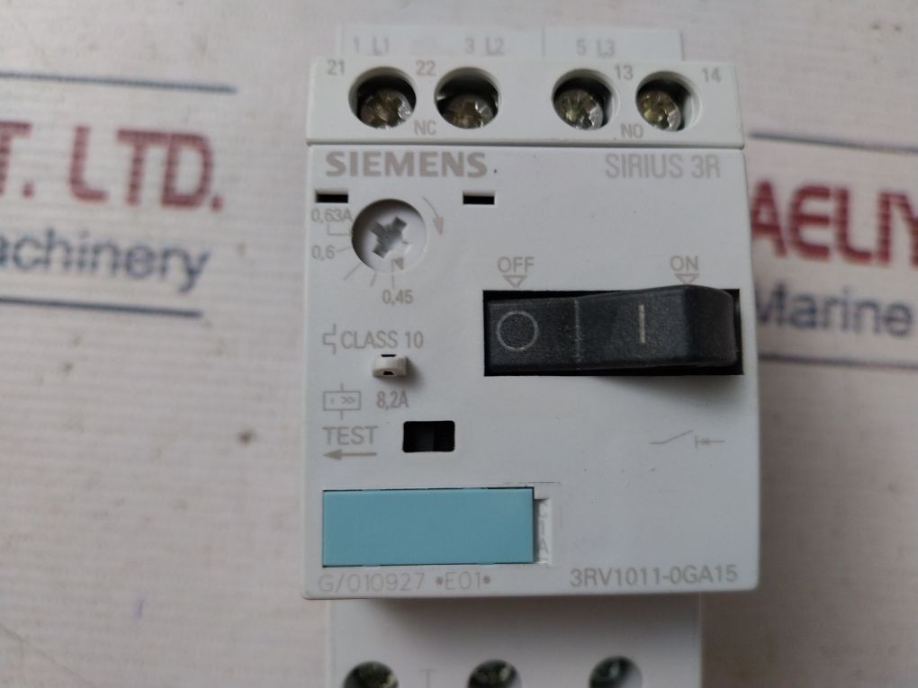 Siemens 3Rv1011-0Ga15 Circuit Breaker
