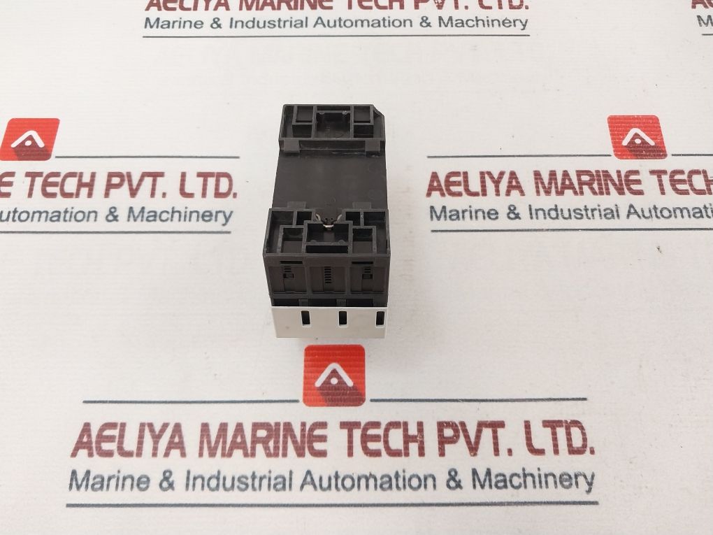 Siemens 3Rv1011-0Ha25 Circuit Breaker