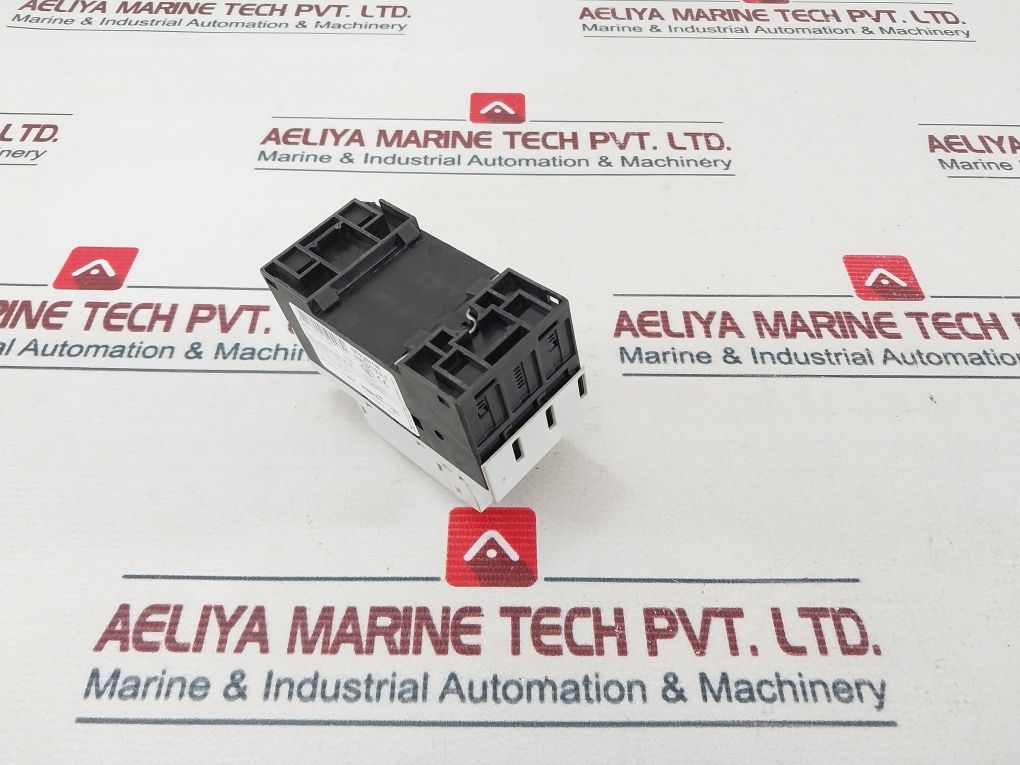 Siemens 3Rv1011-0Ha25 Circuit Breaker
