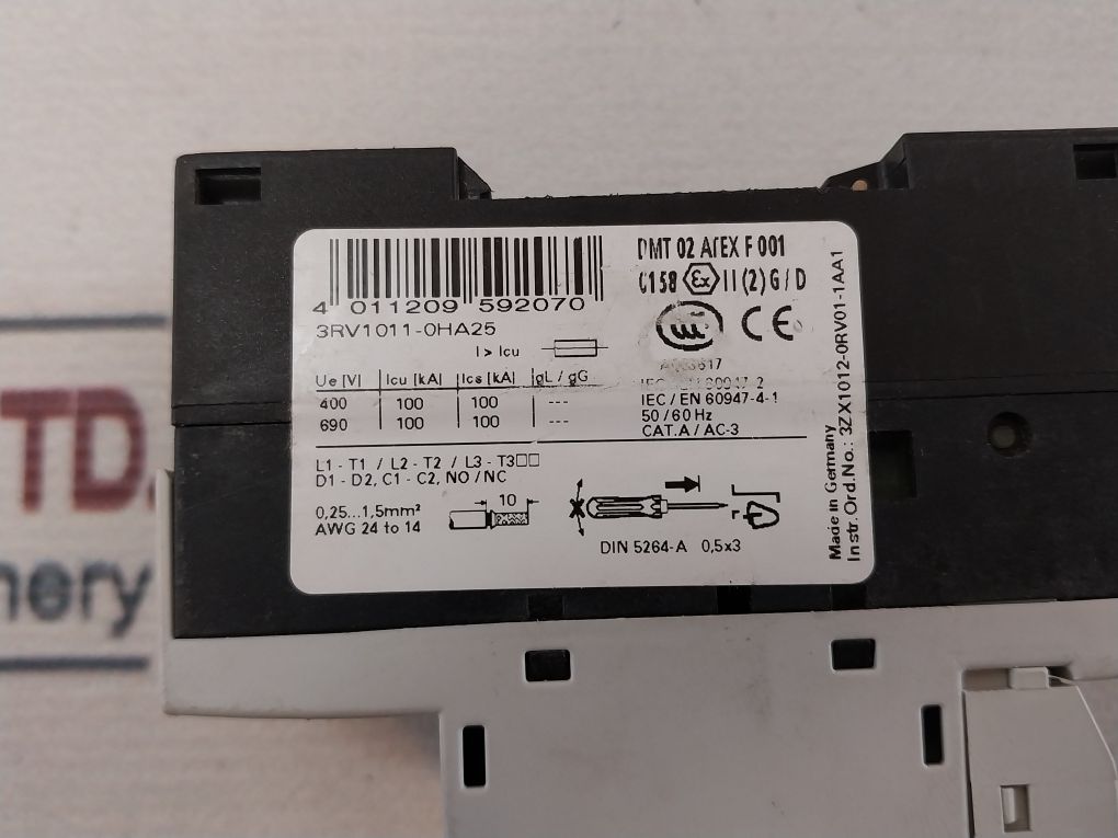 Siemens 3Rv1011-0Ha25 Circuit Breaker