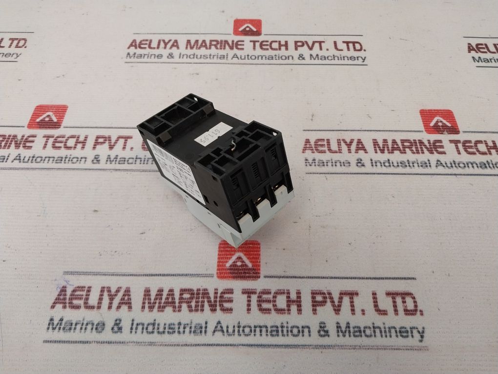 Siemens 3Rv1011-1Aa15 Circuit Breaker