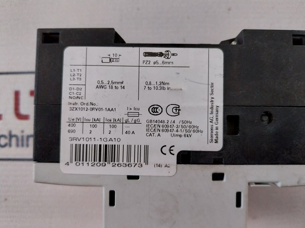 Siemens 3Rv1011-1Ga10 Circuit Breaker