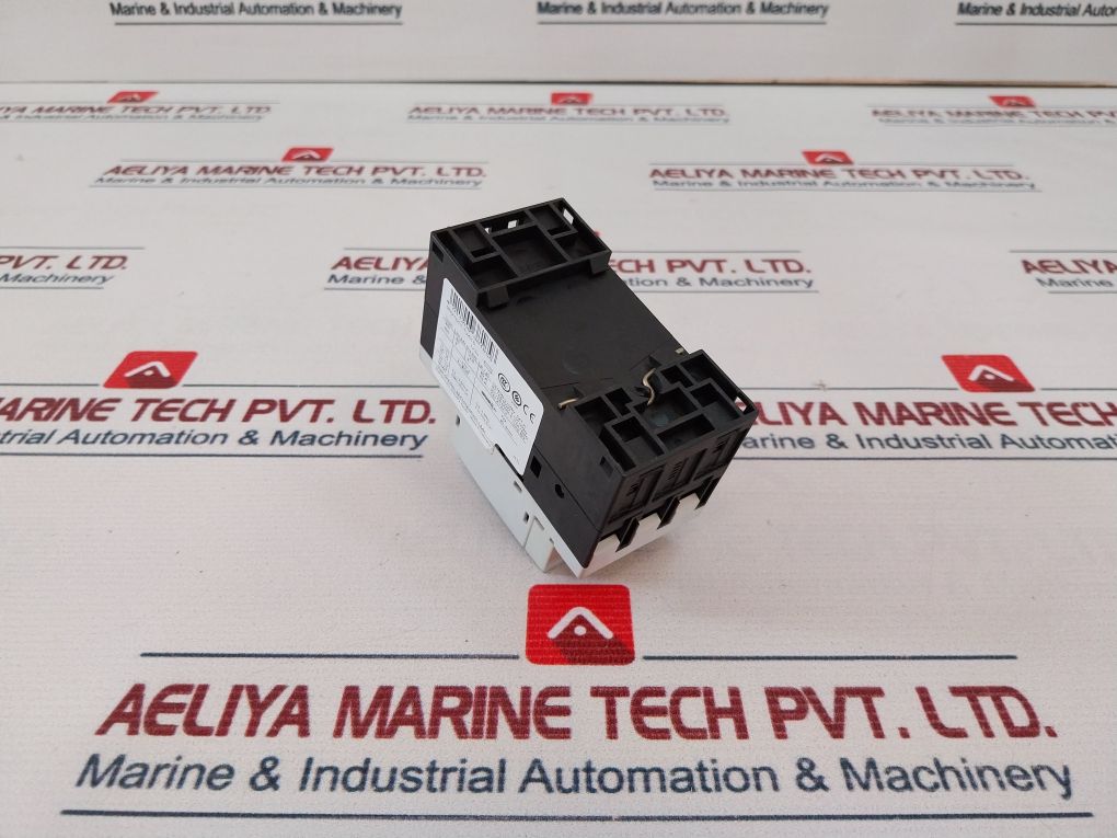 Siemens 3Rv1011-1Ja15 Sirius Motor Protection Circuit Breaker 130A