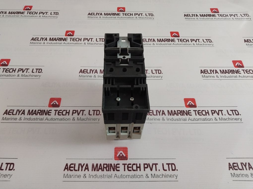 Siemens 3Rv1041-4Ja10 Plastic Case Circuit Breaker