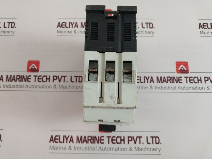 Siemens 3Rv1041-4Ja10 Plastic Case Circuit Breaker 600V