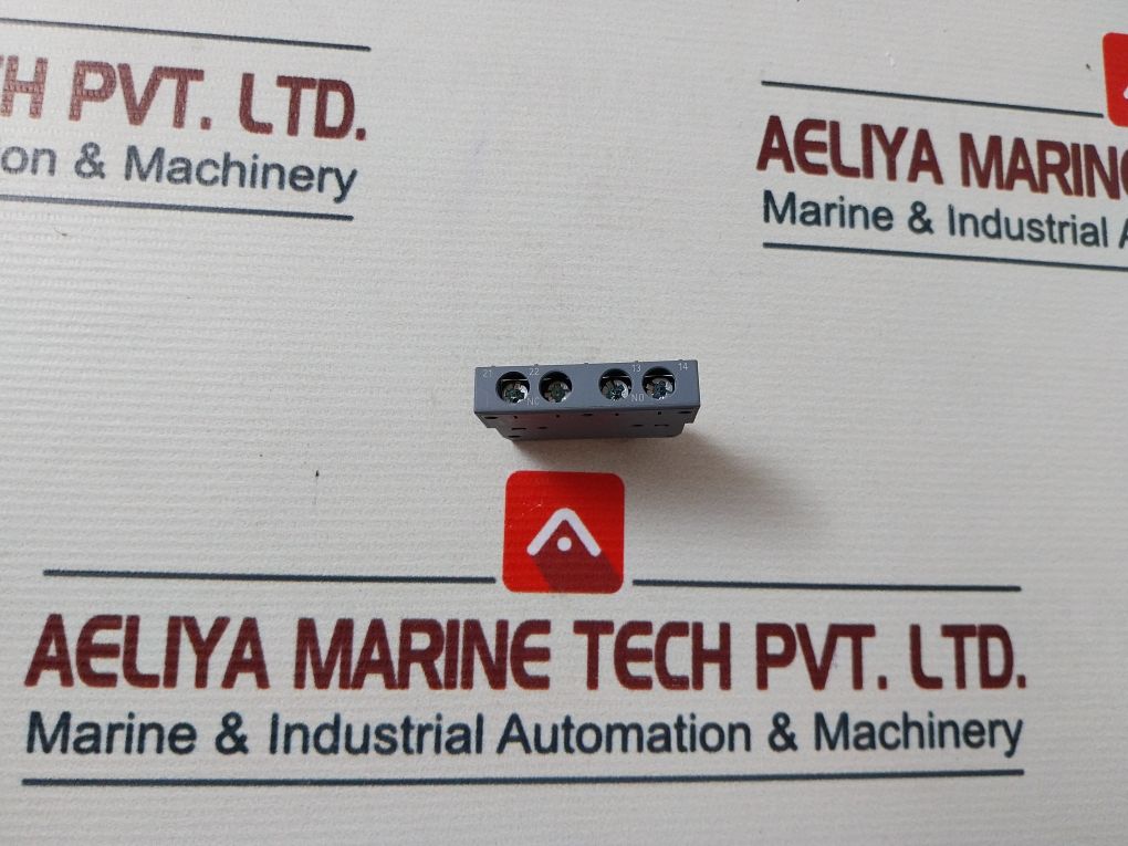 Siemens 3Rv2901-1E Auxiliary Switch 300V