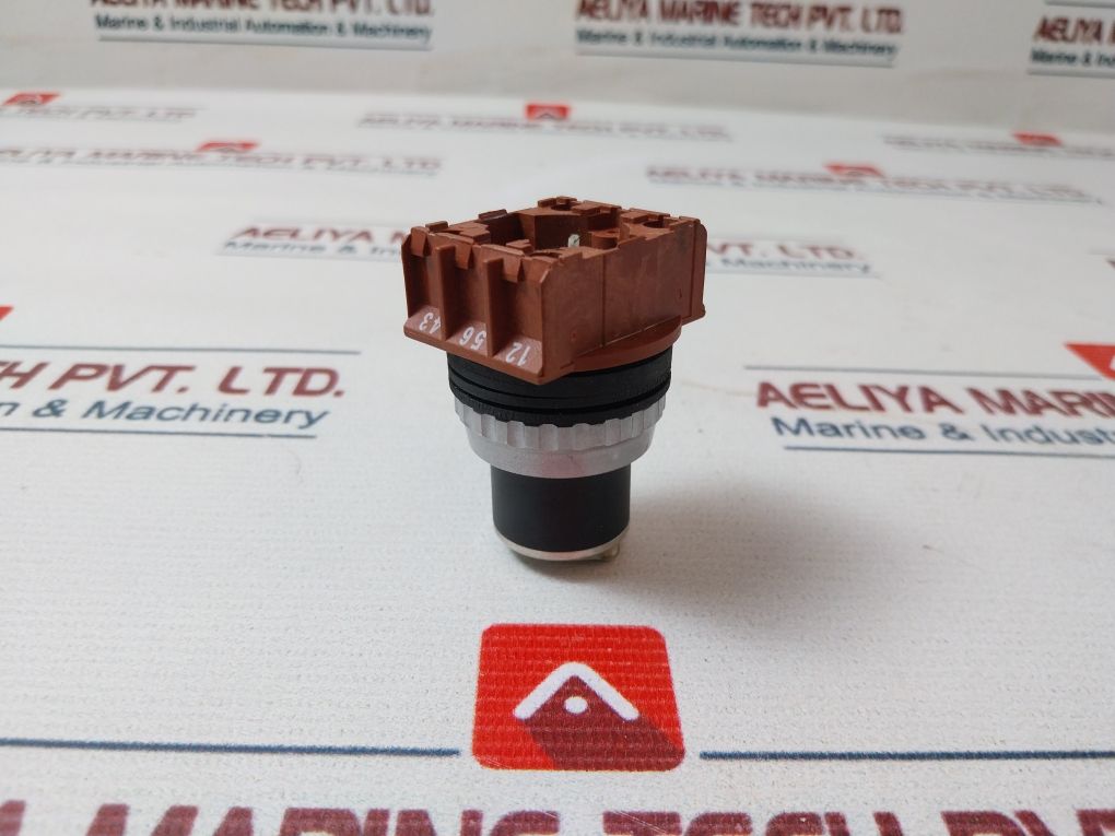 Siemens 3Sb11 20-4Pb20 Ces Lock Key Operator