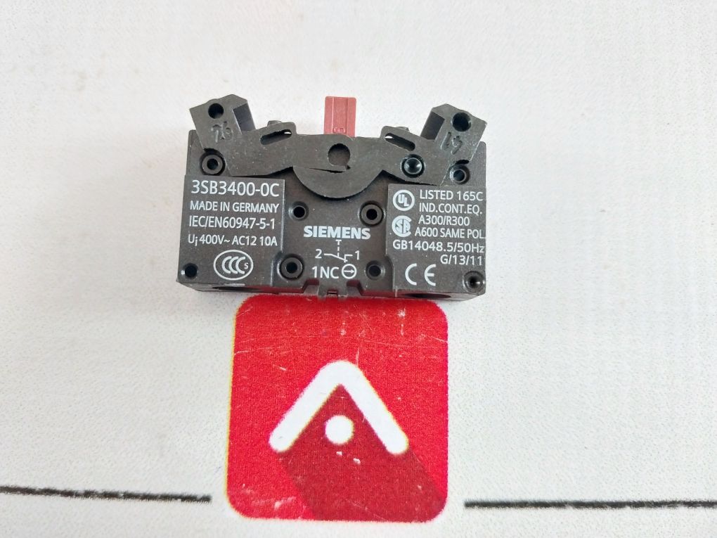 Siemens 3Sb3400-0C Contact Block With Push Button