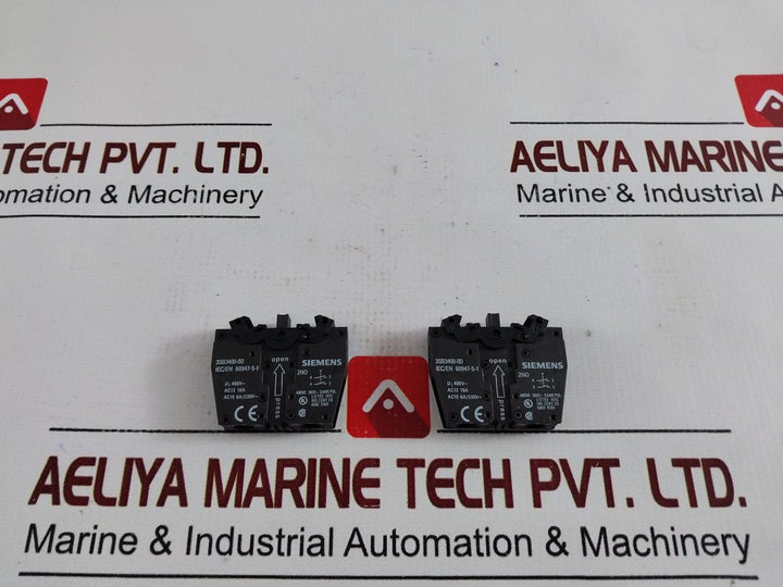 Siemens 3Sb3400-0D Selector Switch With Contact Block Set