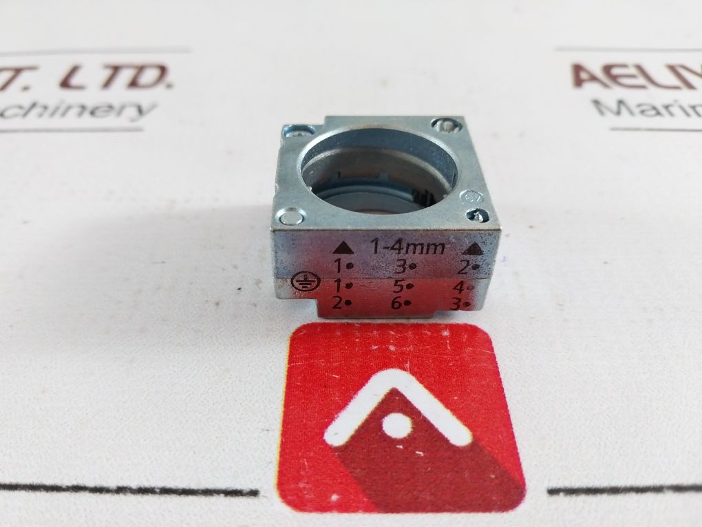 Siemens 3Sb3400-0D Selector Switch With Contact Block Set