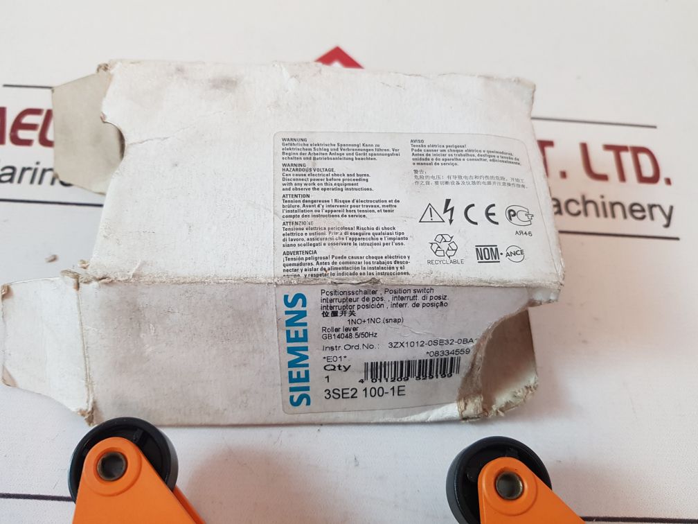 Siemens 3Se2 100-1E Position Switch Roller Lever