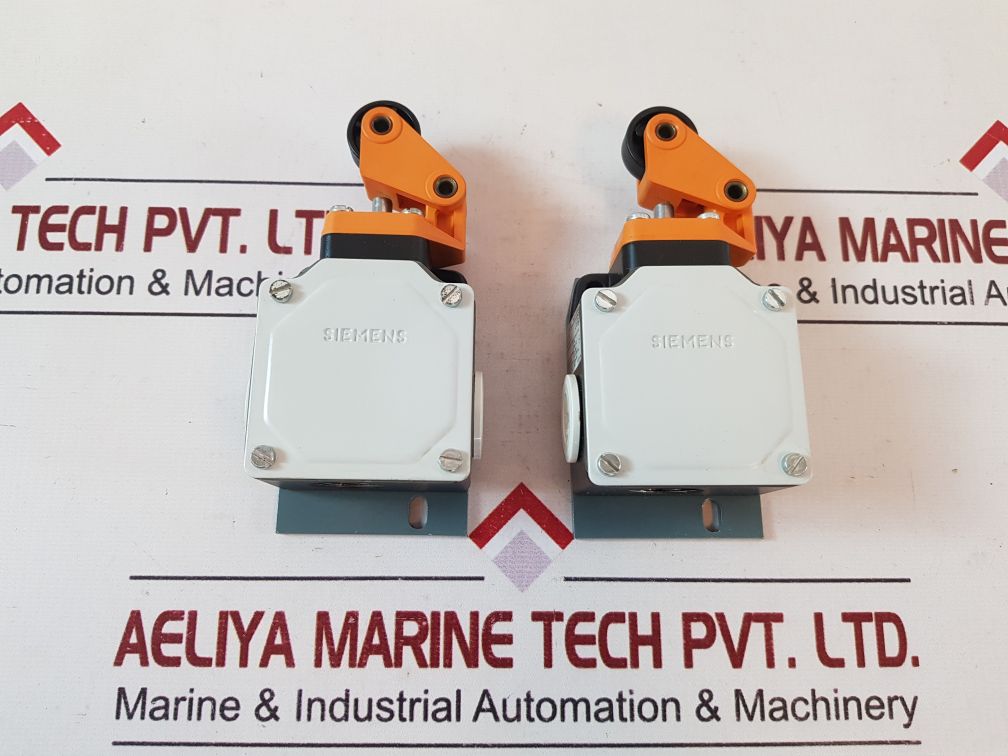 Siemens 3Se2 100-1E Position Switch Roller Lever