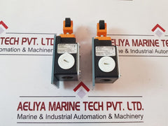 Siemens 3Se2 100-1E Position Switch Roller Lever