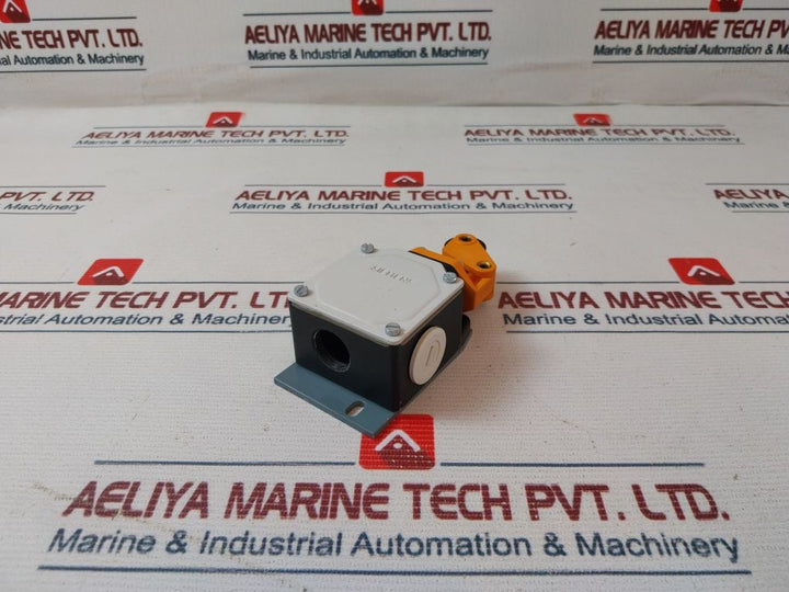 Siemens 3Se2 100-1E Limit Switch