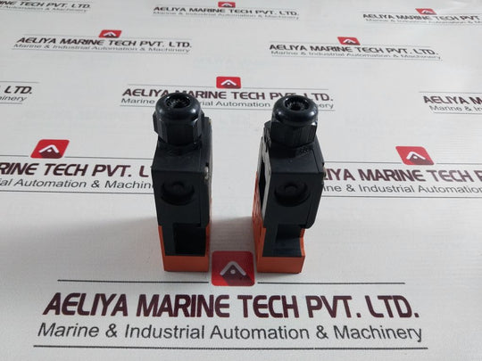 Siemens 3Se2 243-0Xx40
