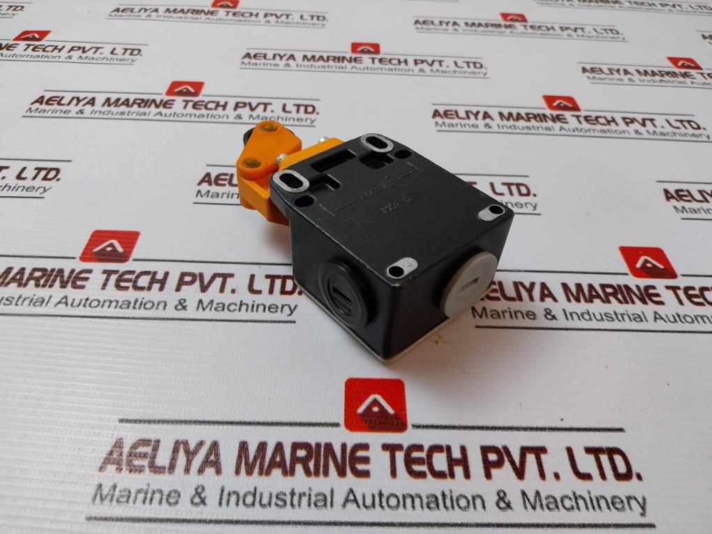 Siemens 3Se3 100-1E Limit Switch 10A 500V Ac