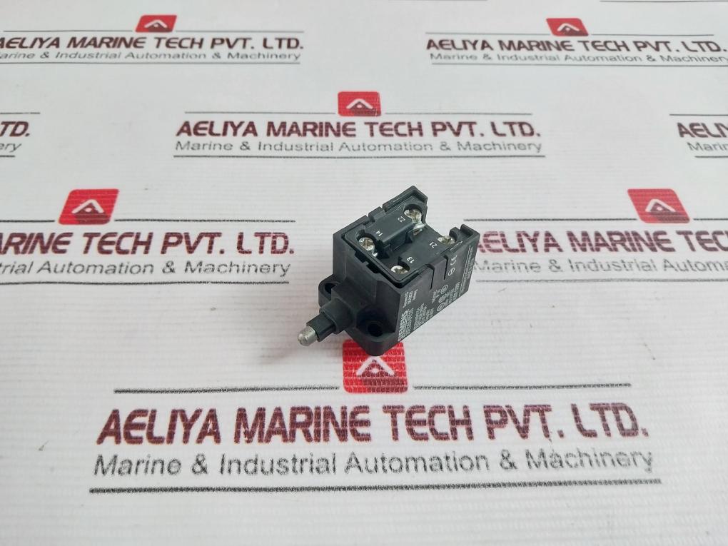 Siemens 3Se5250-0Yc05 Limit Switch