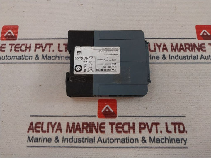Siemens 3Sk1111-1Ab30 Safety Relay 300V