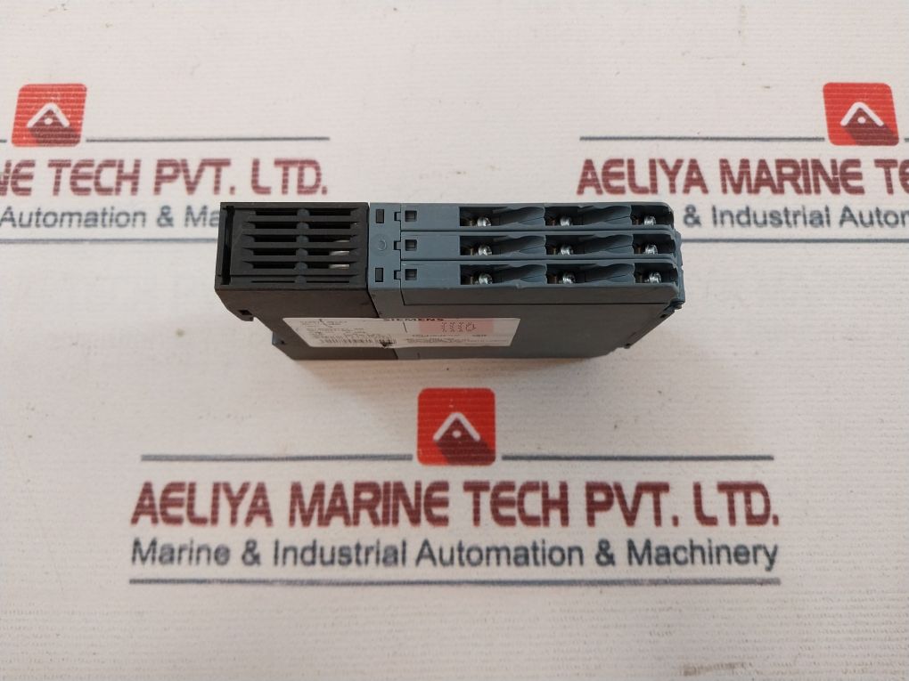 Siemens 3Sk1111-1Ab30 Safety Relay 300V
