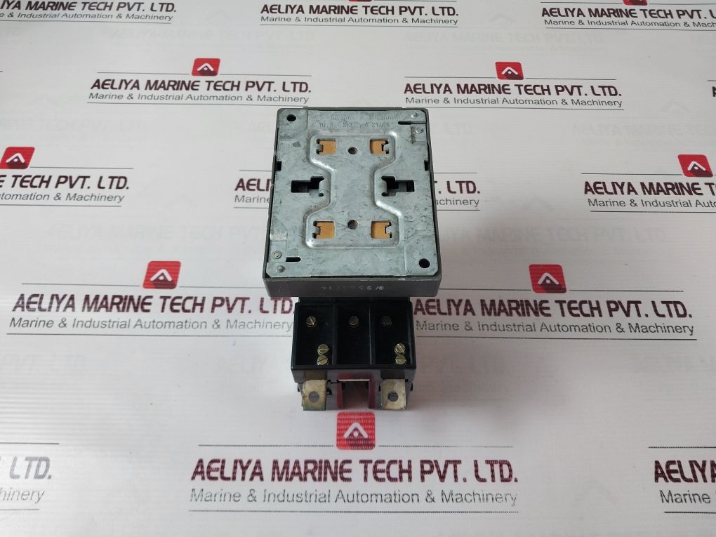 Siemens 3Tc48 17-0B 2 Pole Dc Contactor 600 Vdc Iec 158