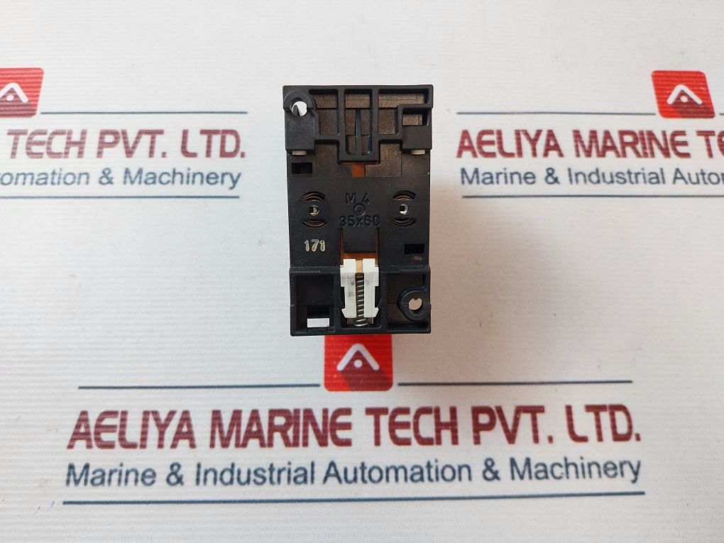 Siemens 3Tf3000-0A Contactor 230V