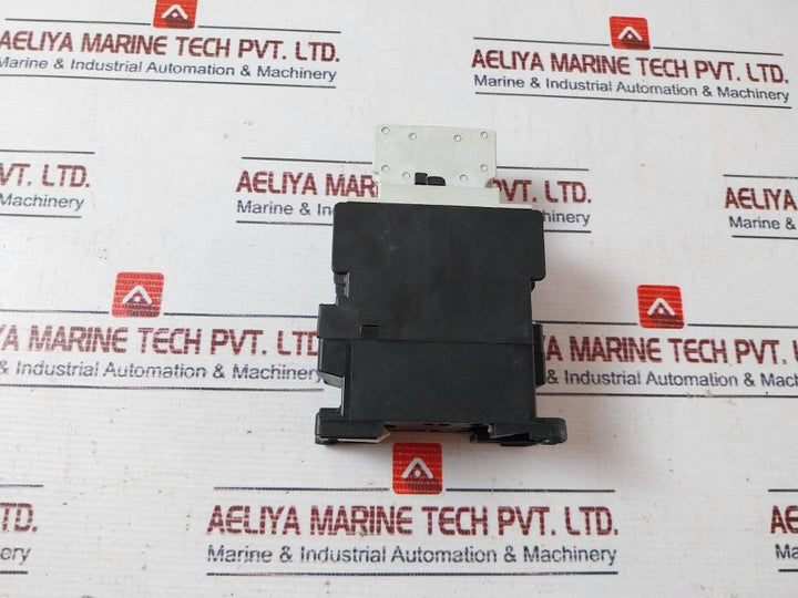 Siemens 3Tf32 00-0A Air Break (Power) Contactor 132V 60Hz