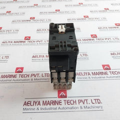 Siemens 3Tf32 00-0A Air Break (Power) Contactor W/ 3Tx4001-2A 1Nc Ip20