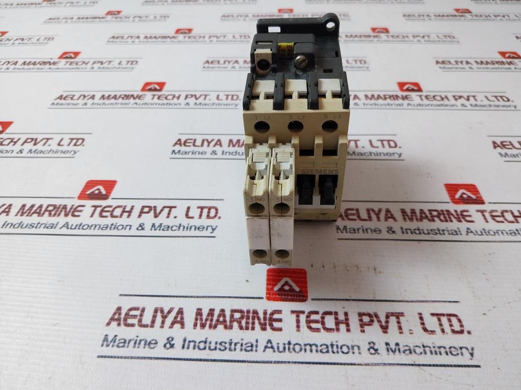 Siemens 3Tf32 00-0A Air Break (Power) Contactor W/ 3Tx4010-2A Contact Block