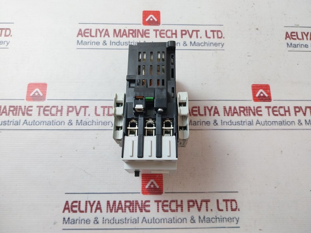 Siemens 3Tf4422-0Bb4 Contactor Dc 24V