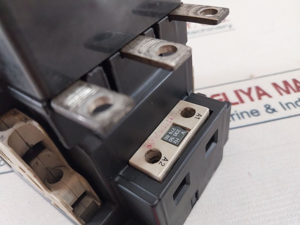 Siemens 3Tf46 Contactor 230V-276V 50/60Hz