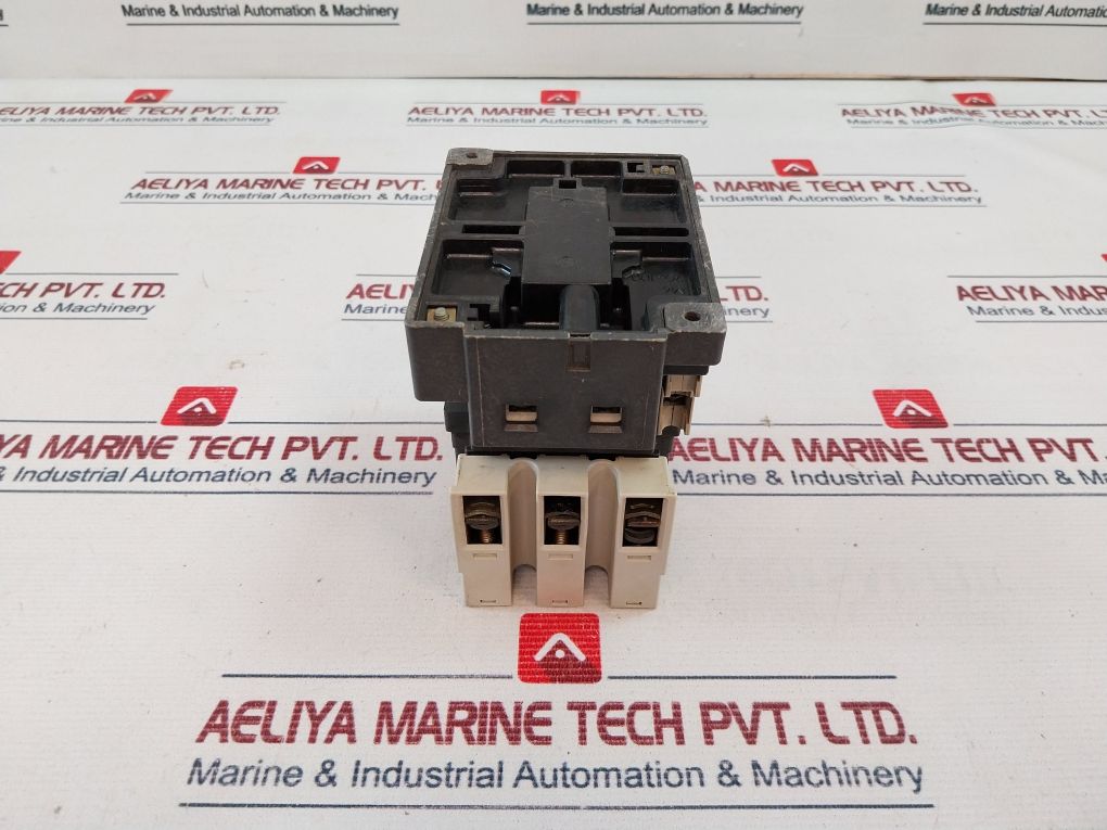 Siemens 3Tf47 Contactor 80A 220V 60Hz