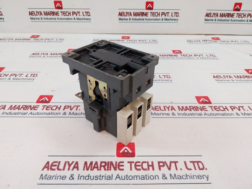 Siemens 3Tf47 Contactor 80A 220V 60Hz