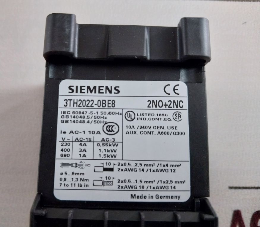 Siemens 3Th2022-0Be8 Contactor Relay 22E