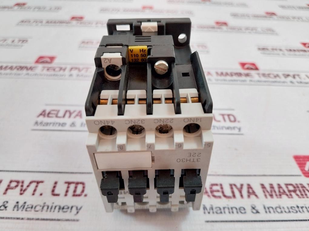 Siemens 3Th30 22-0A Air Break (Aux) Contactor Relay 2No+2Nc