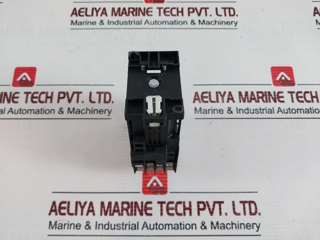 Siemens 3Th30 22-0B Air Break (Aux) Contactor Relay 220V Dc