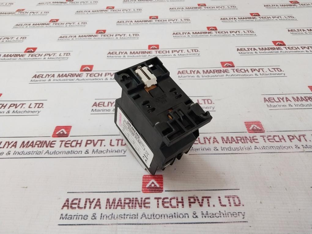 Siemens 3Th30 31-0A Air Break (Aux) Contactor Relay 132V 50-60Hz