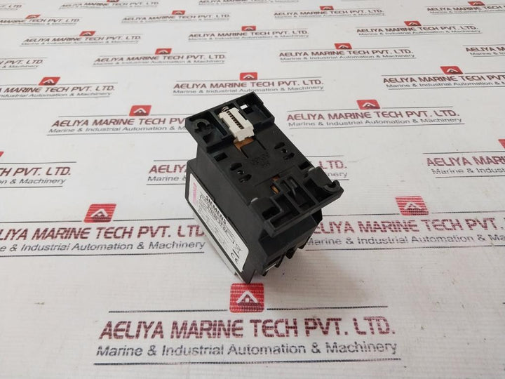 Siemens 3Th30 31-0A Air Break (Aux) Contactor Relay 132V 50-60Hz