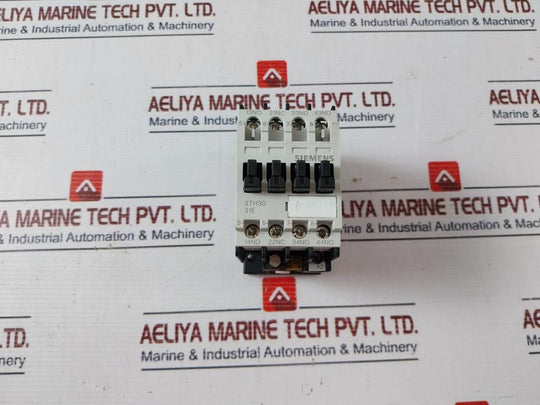 Siemens 3Th30 31-0A Air Break (Aux) Contactor Relay 132V 60Hz