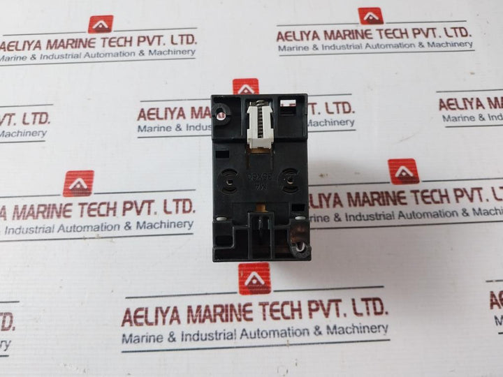 Siemens 3Th30 31-0A Air Break (Aux) Contactor Relay 132V 60Hz