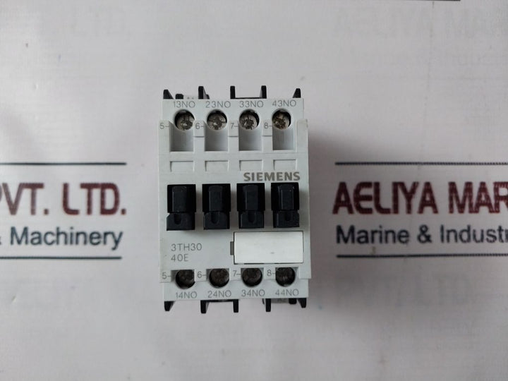Siemens 3Th30 40-0A 60Hz