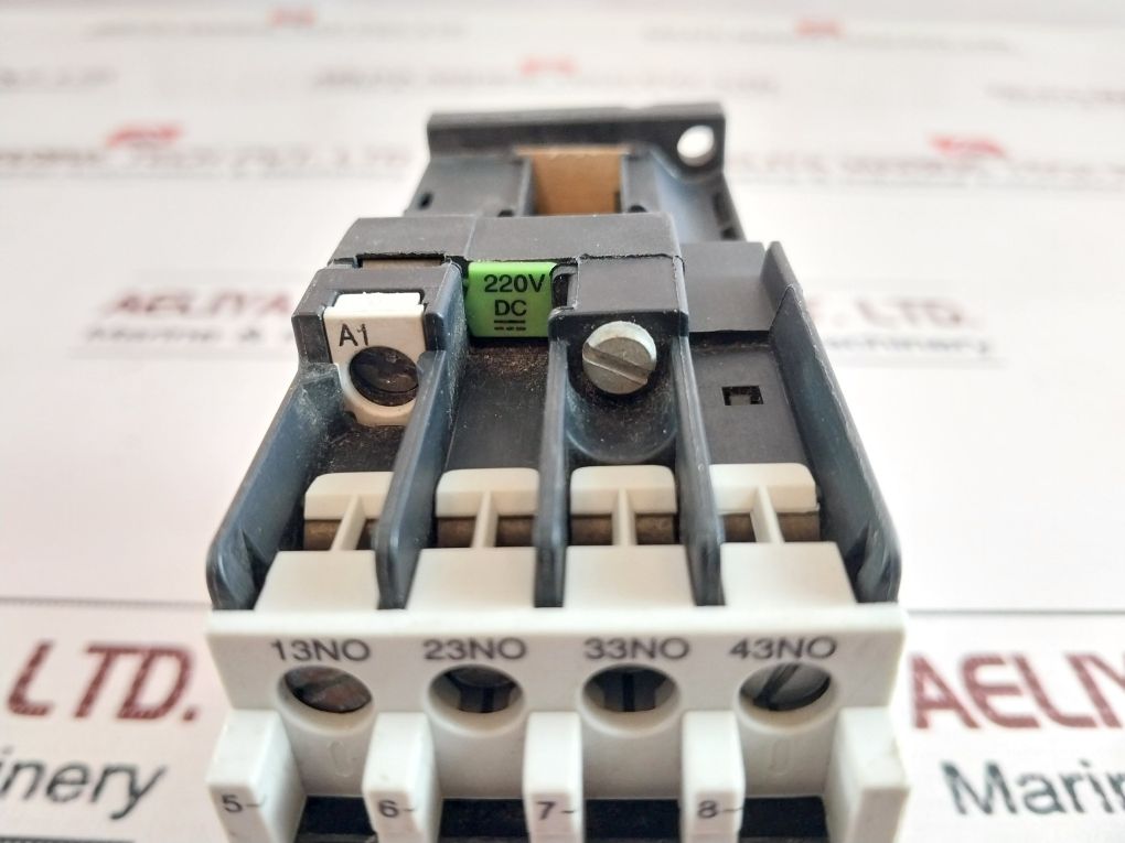 Siemens 3Th30 40-0B Air Break (Aux) Contactor Relay 220V Dc