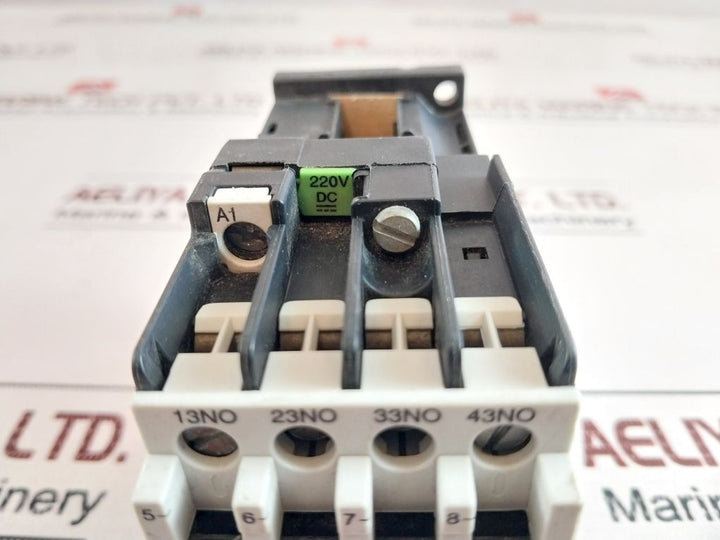 Siemens 3Th30 40-0B Air Break (Aux) Contactor Relay 220V Dc