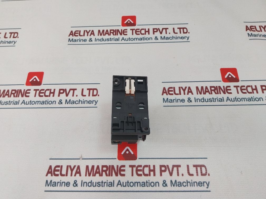 Siemens 3Th8031-0A Auxiliary Contact Relay Ctl0099600003