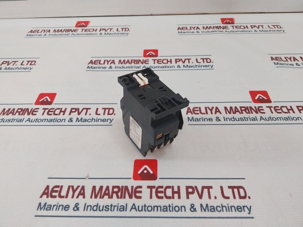 Siemens 3Th8031-0A Auxiliary Contact Relay Ctl0099600003