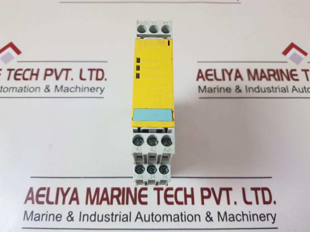 Siemens 3Tk2821-1Cb30 Safety Relay