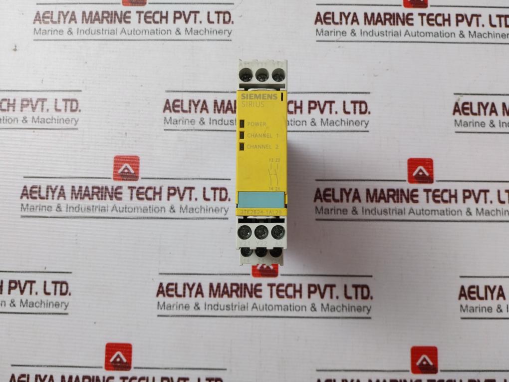 Siemens 3Tk2824-1Al20 Safety Relay
